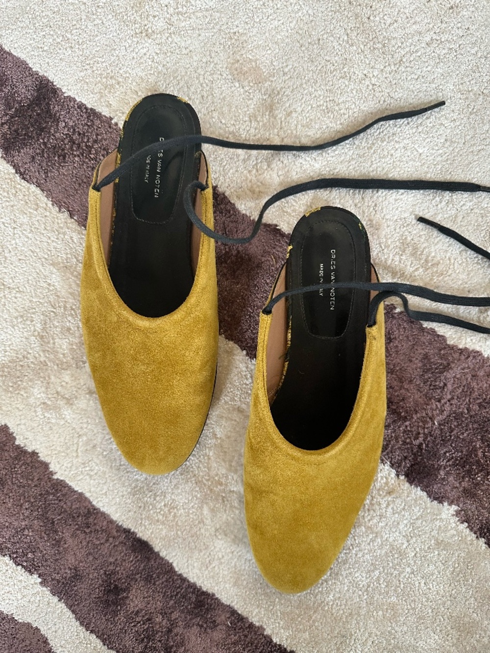 Dries Van Noten Suede Mules 38 Almond Pointed Toe Flat Laced Up Gold Yellow